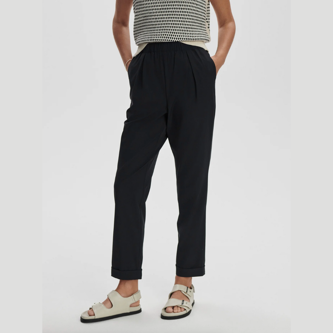 Alana Slim Tapered Cuff Pant 27"