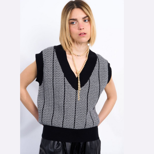 Jacquard Effect Polo Vest