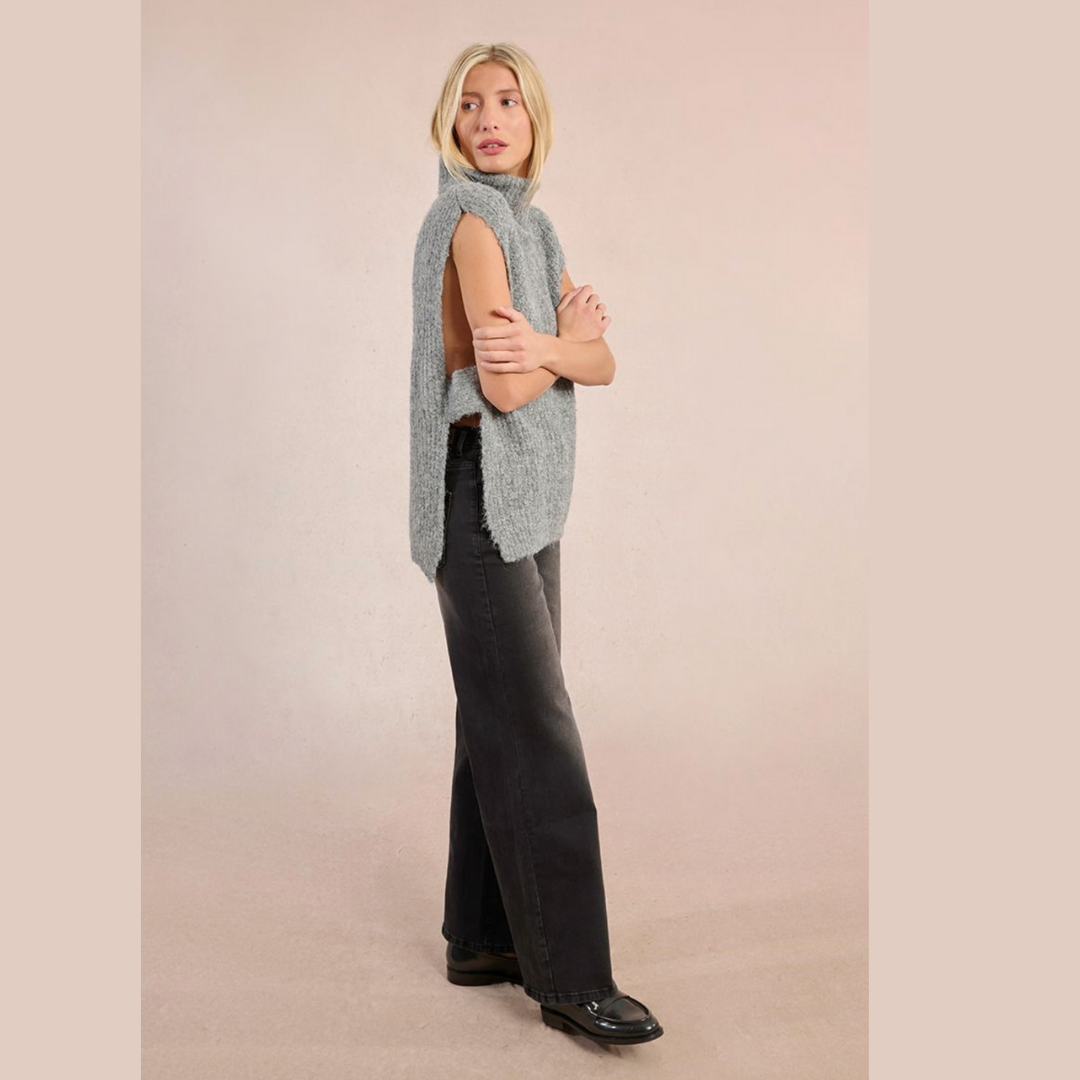 Chunky Neck Sleeveless TN
