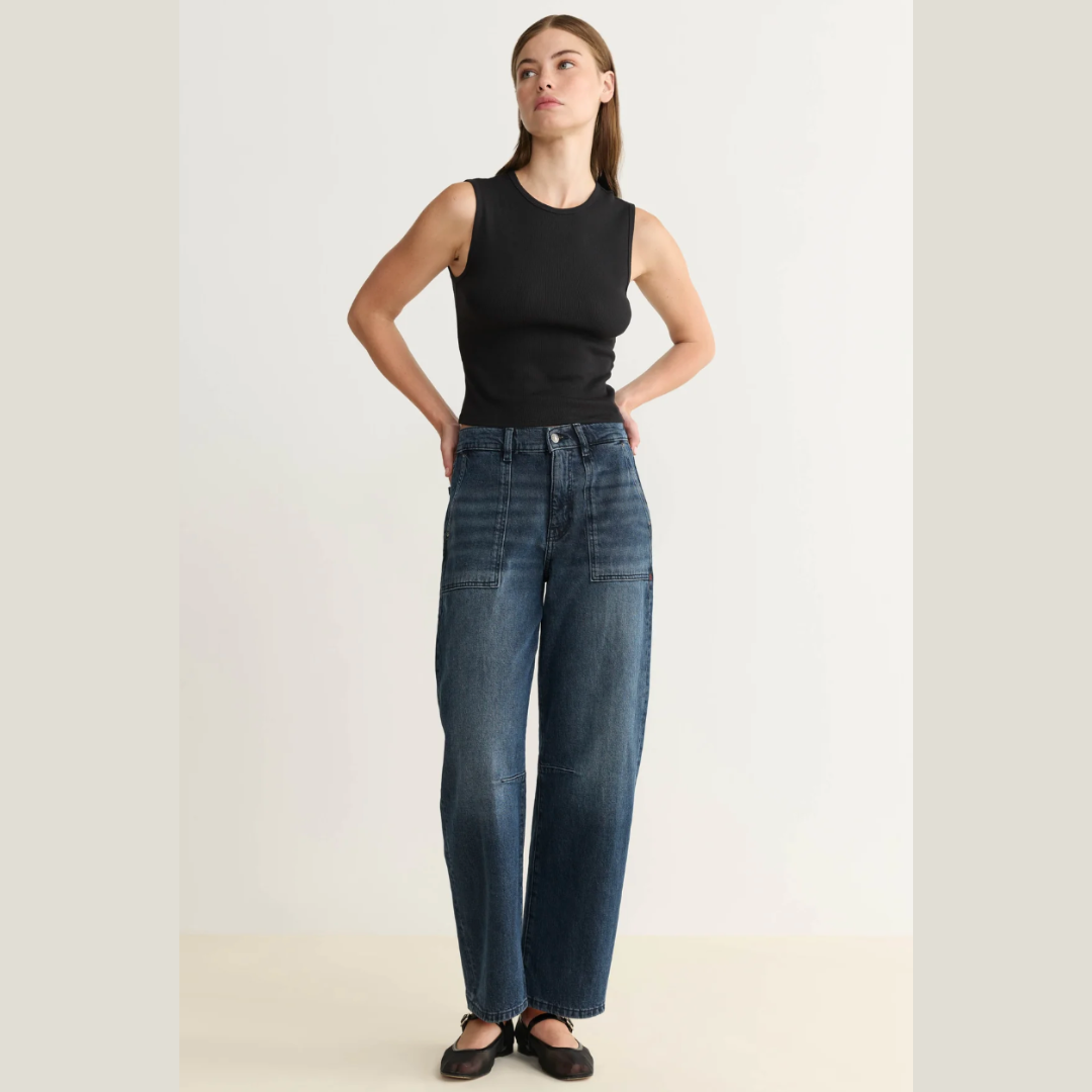 BNA - Saturday Night Soft Curve Barrel Jeans