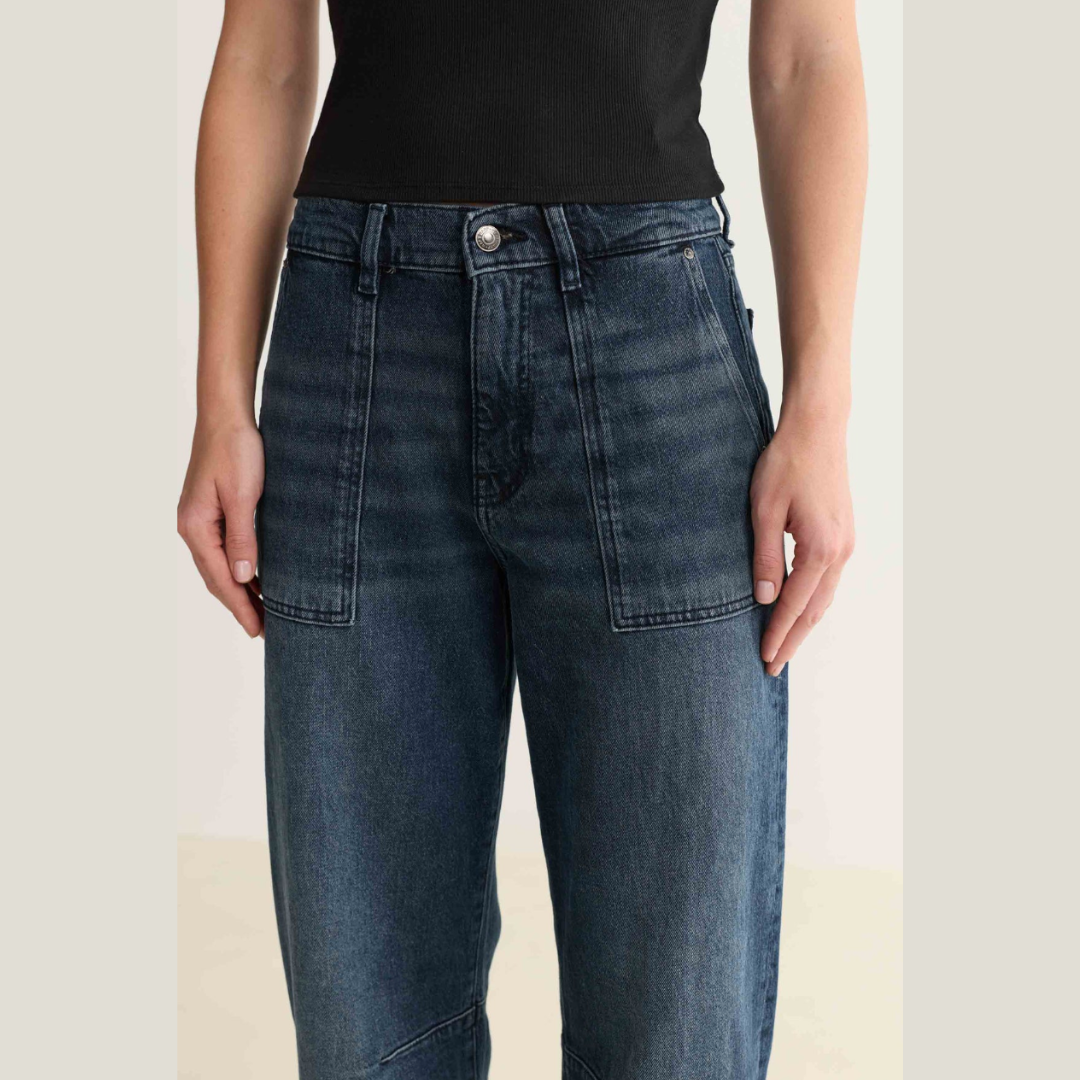 BNA - Saturday Night Soft Curve Barrel Jeans