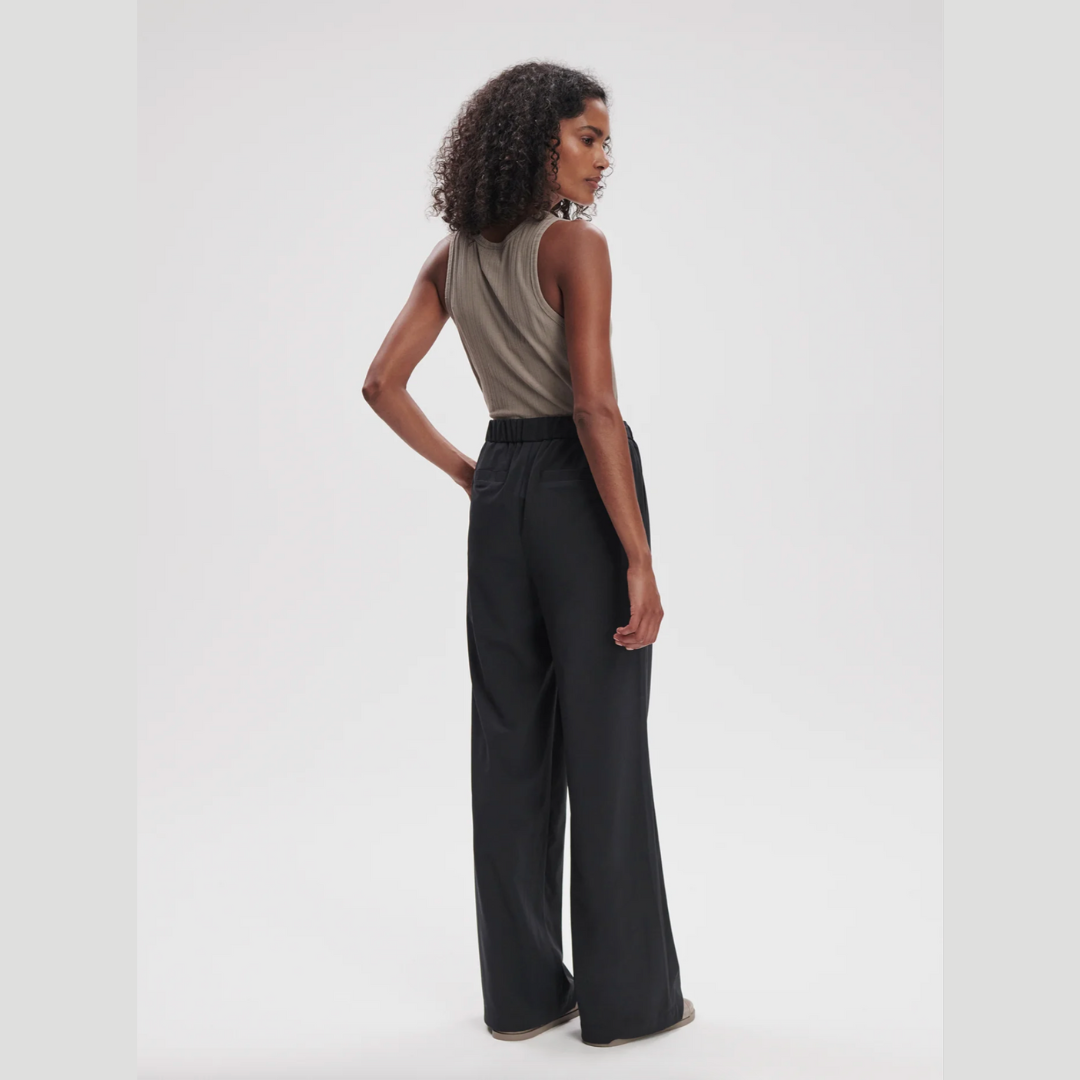 Kayson Wide Leg Pant 32"