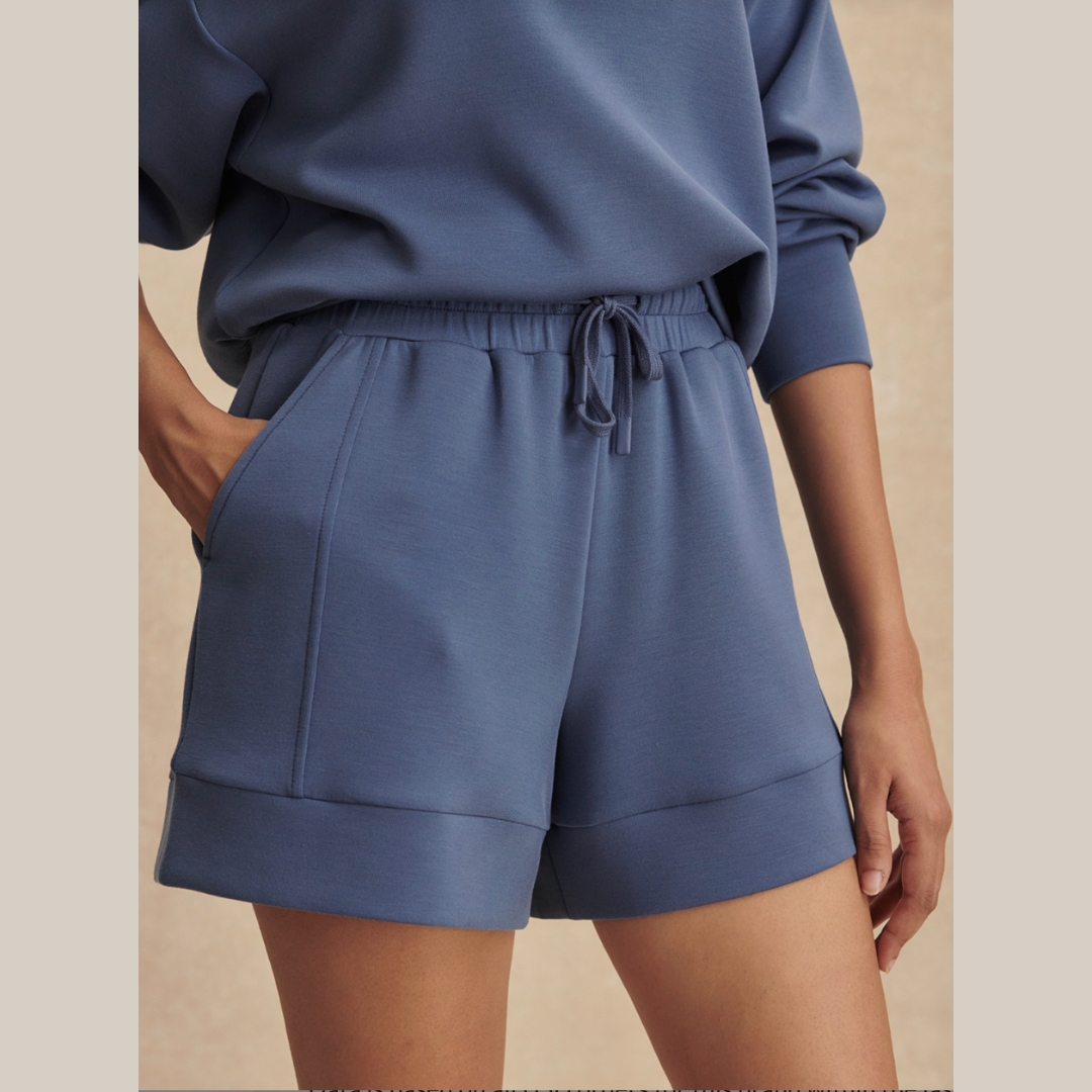 Atrium High Rise Short