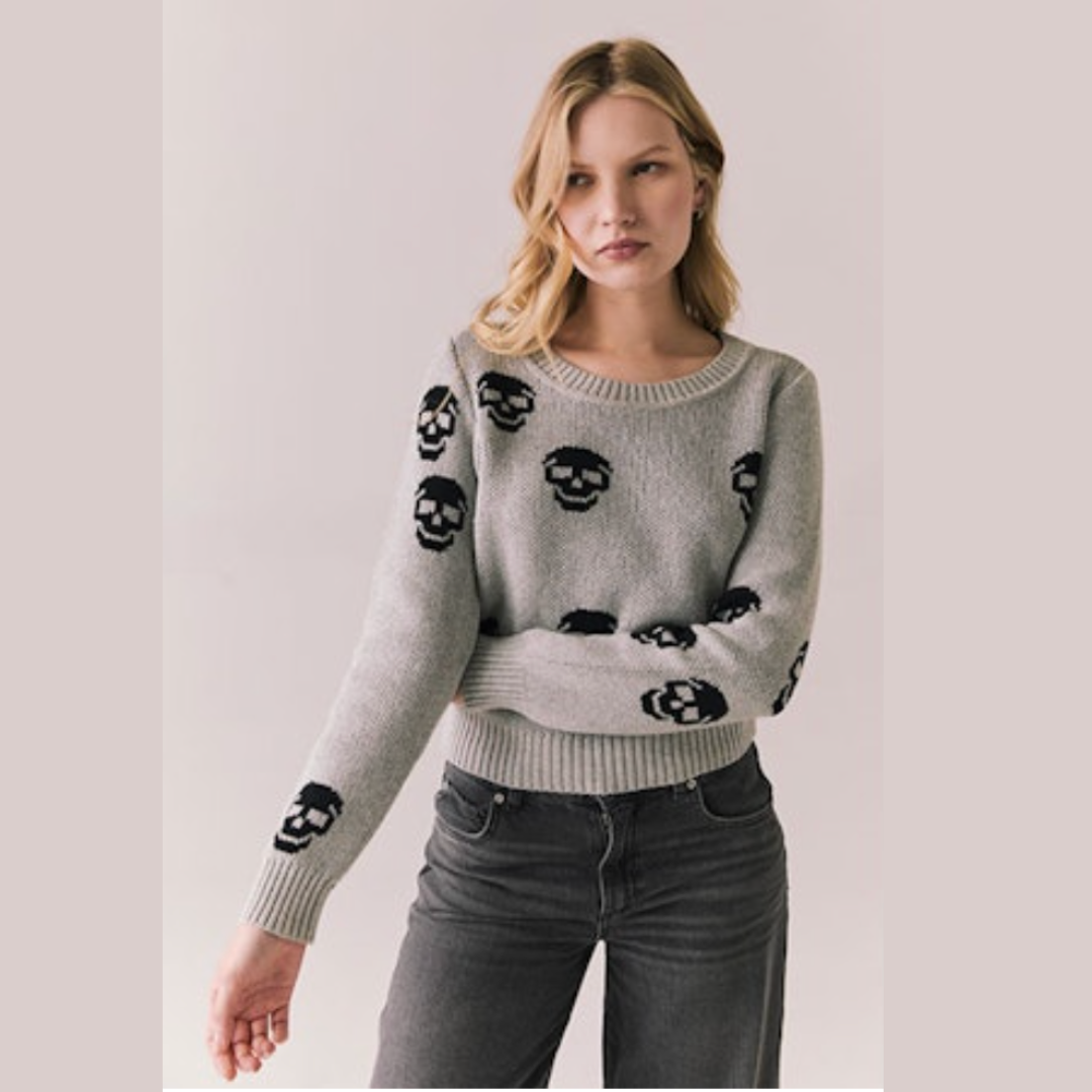 Tossed Skulls Sweater Crew