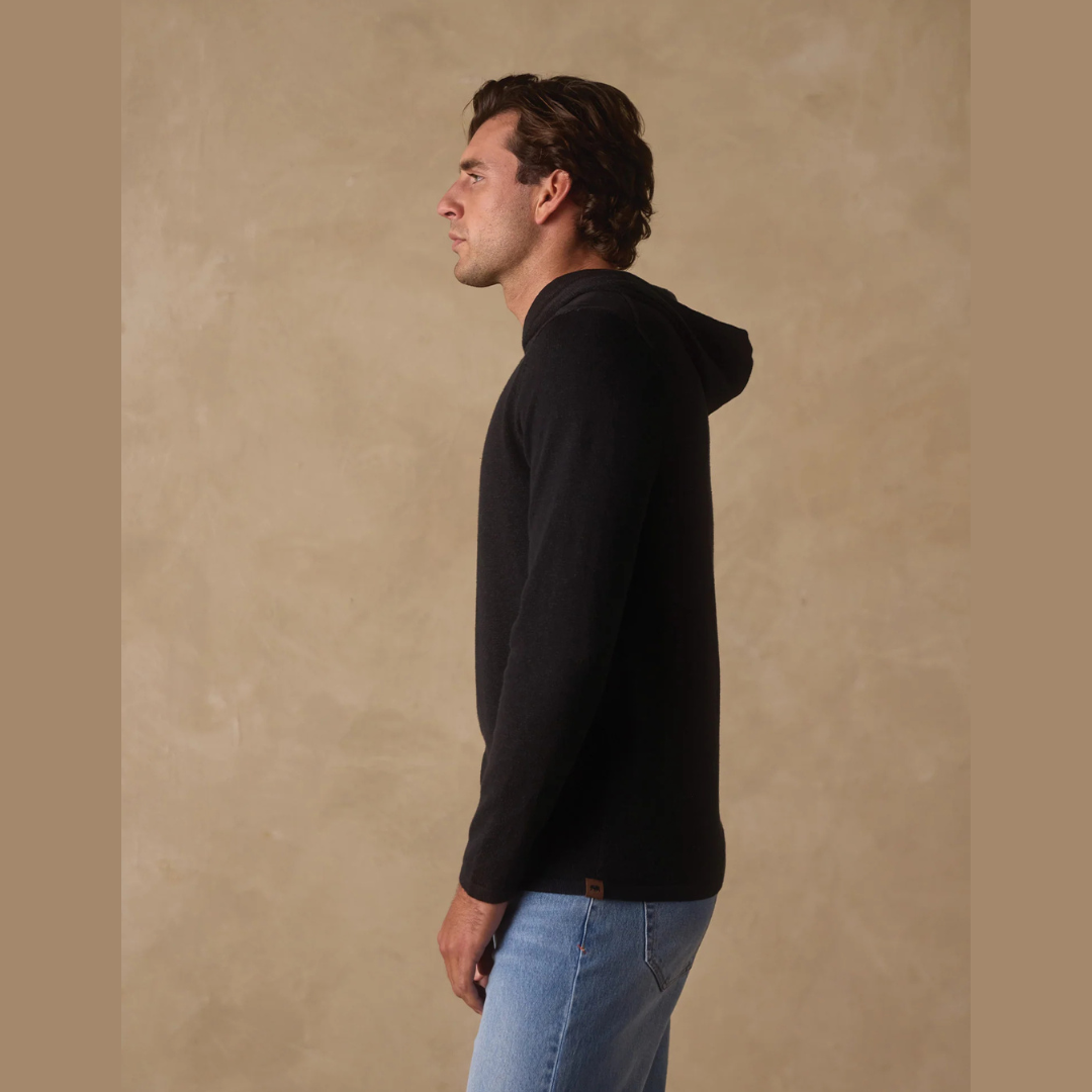 Jimmy Sweater Essential Hoodie in Black