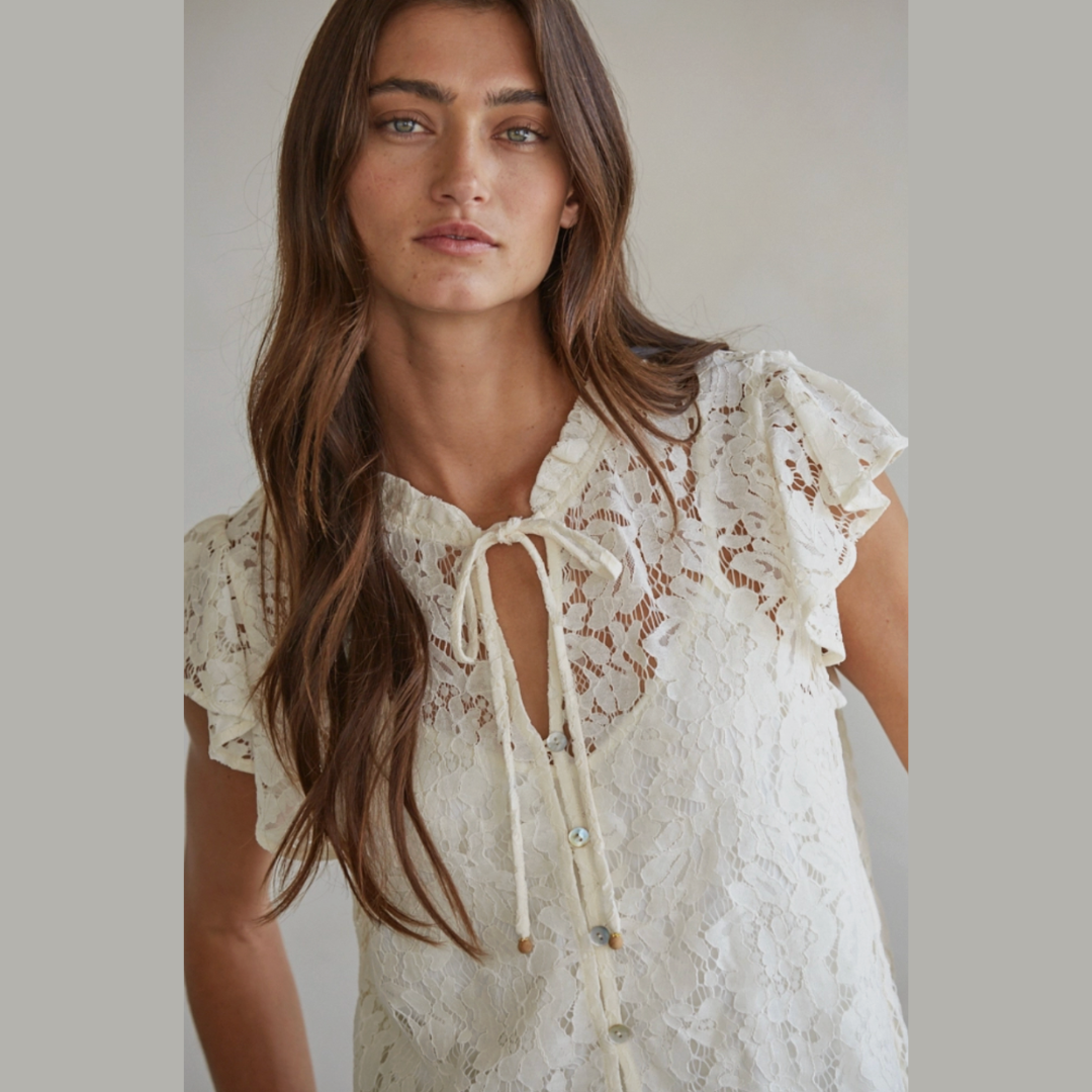 Chic Lace Top
