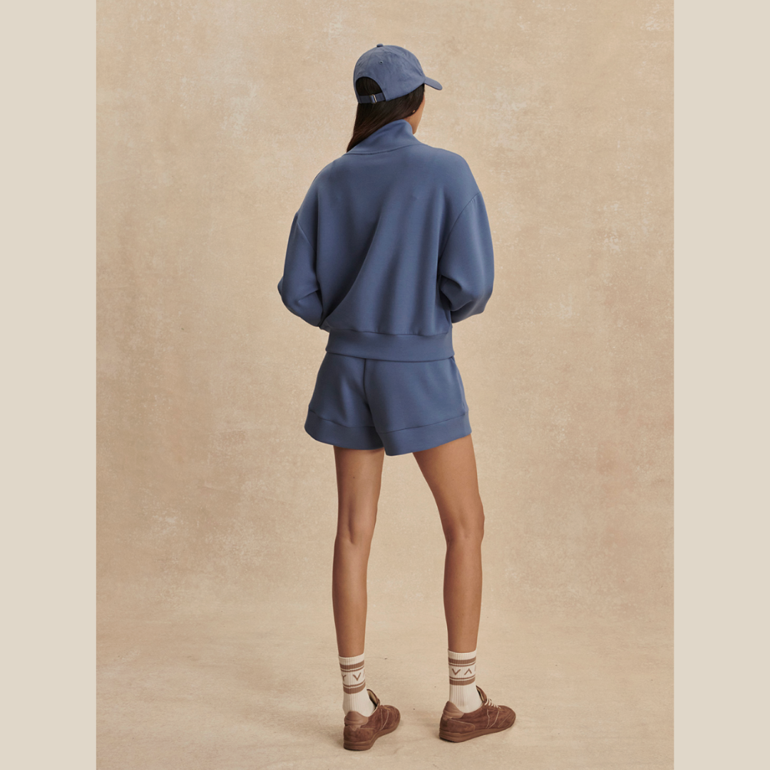Atrium High Rise Short