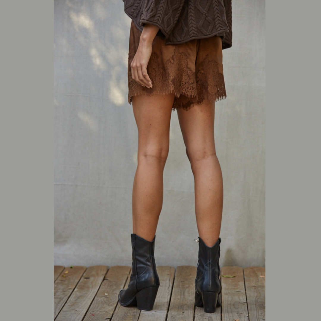 Lace Detail Short