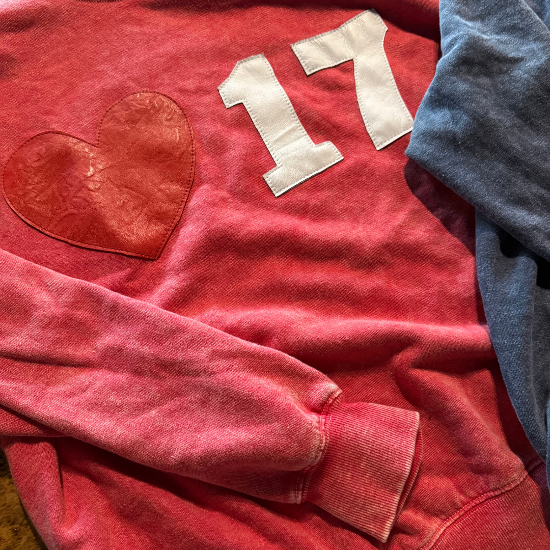 [Heart] 17 Vintage Wash Crew