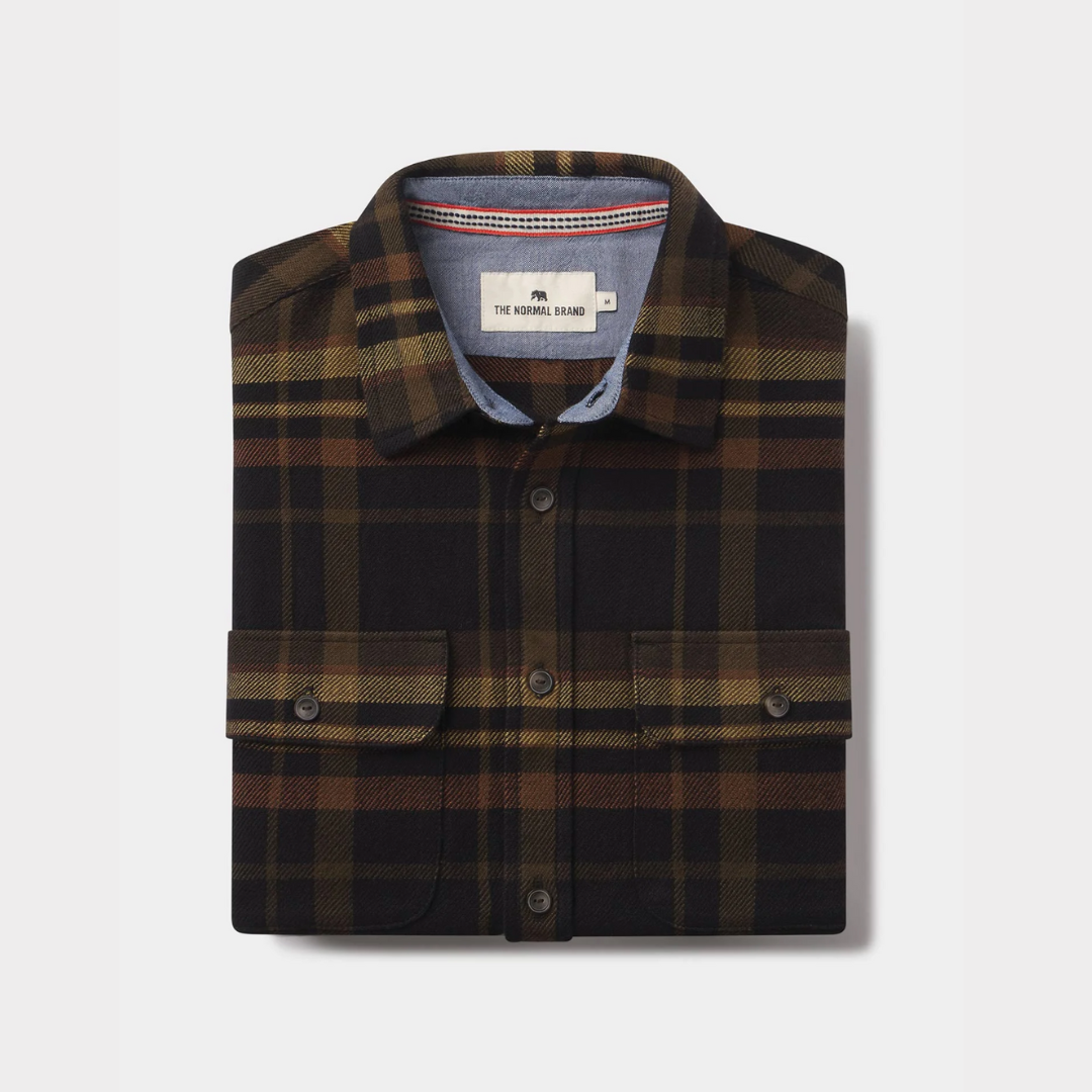 Mountain Overshirt in Black Plaid