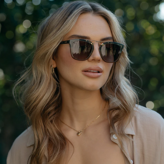 Demi