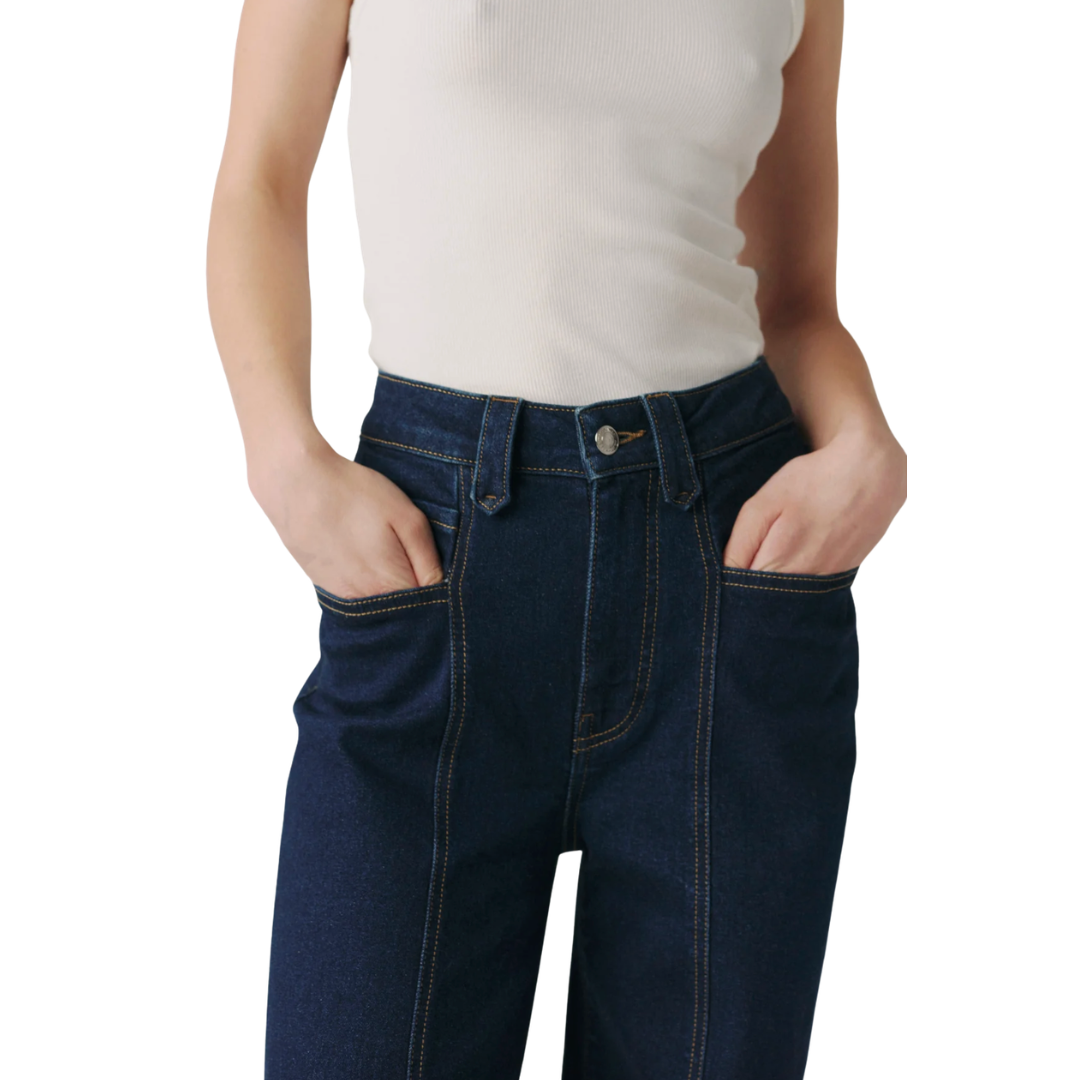 NCE - Wideleg - Night Life