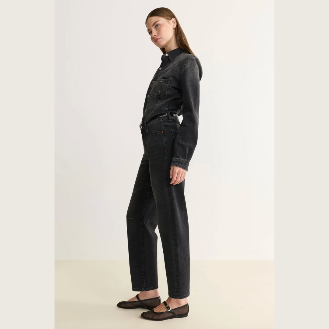 BNA - Saturday Night Soft Curve Barrel Jeans