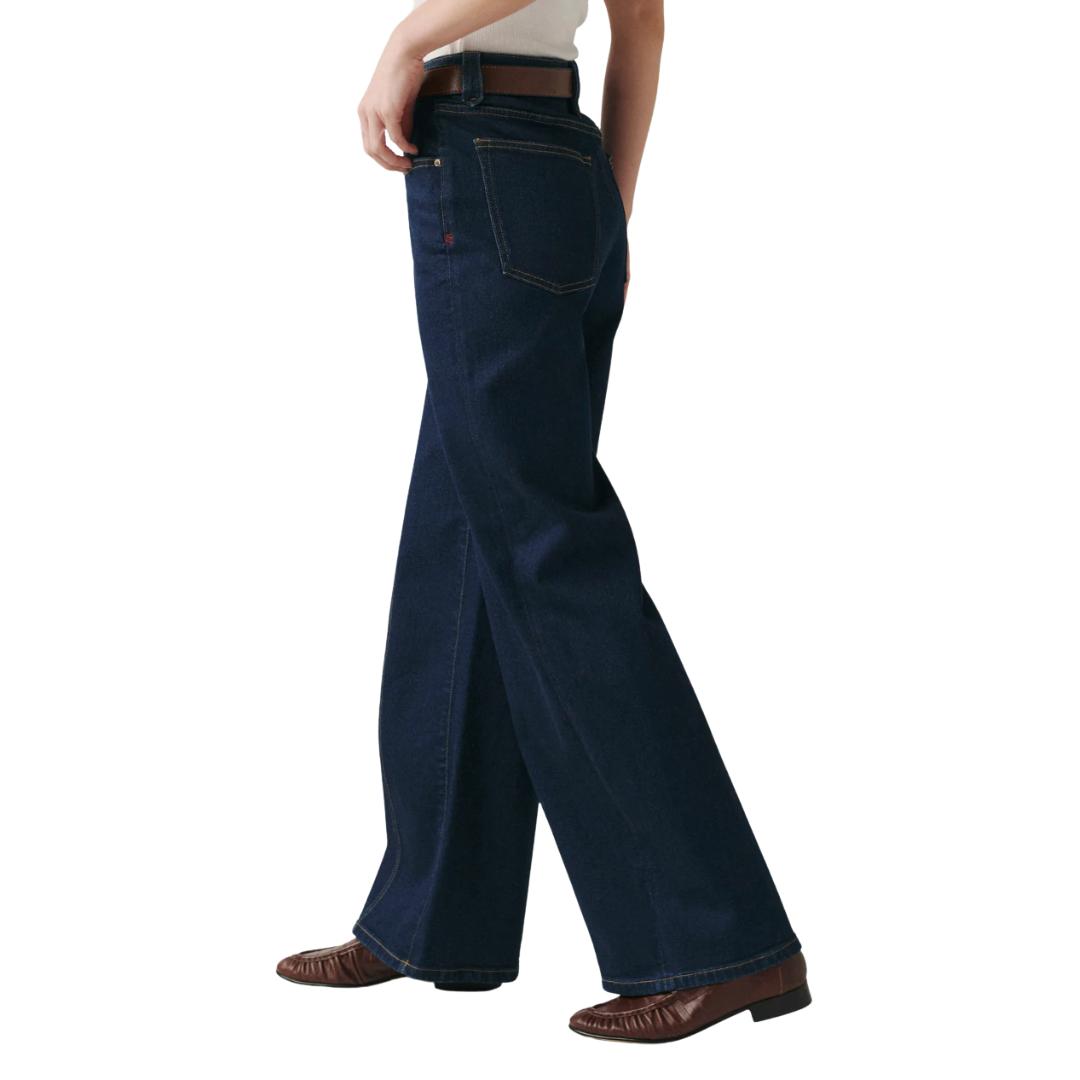 NCE - Wideleg - Night Life