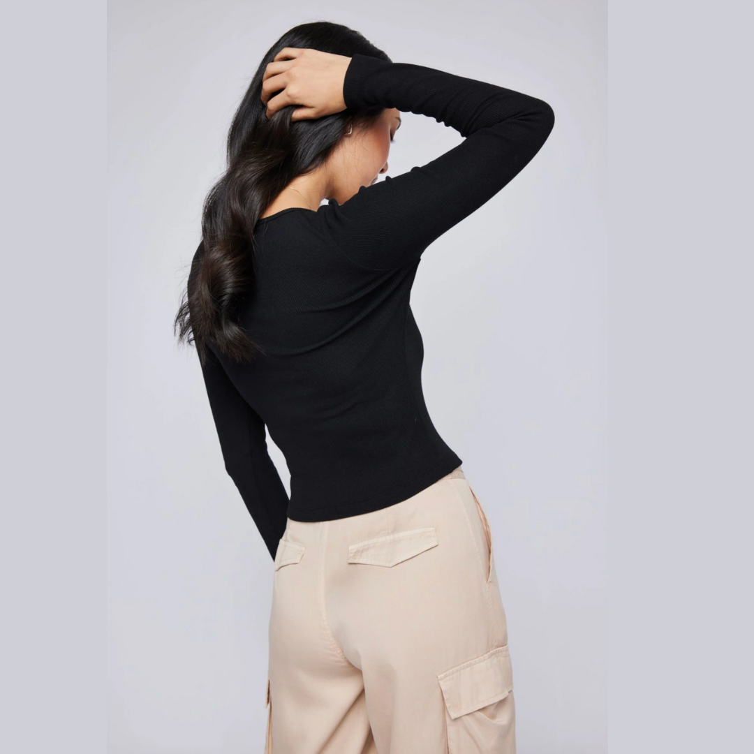 Zahara Ribbed V-Neck Top