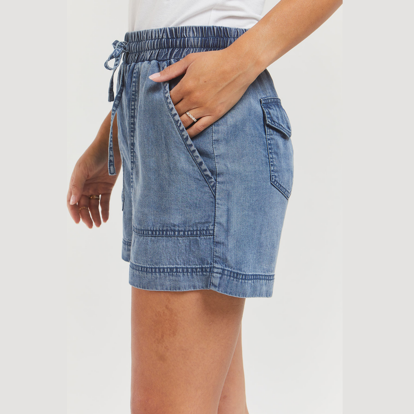 Tencel Pocket Shorts